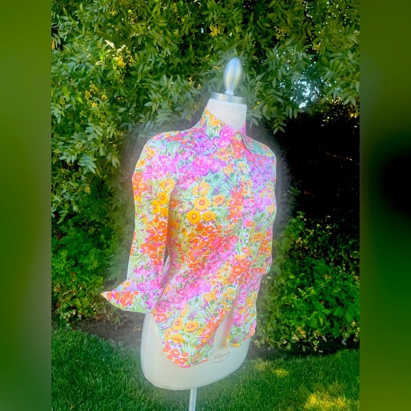 Ralph Lauren Floral 💐Button Down Shirt - Pink, Yellow, Green - Picture 5 of 6